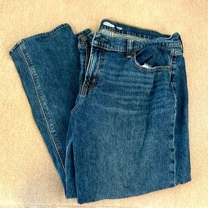 Old Navy Boyfriend Mid rise size 12 jeans